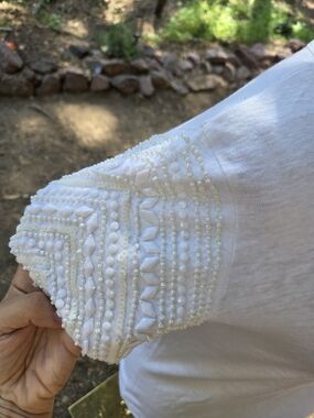 MLV Classic White Women's Beaded Short Sleeve Tee Size Large